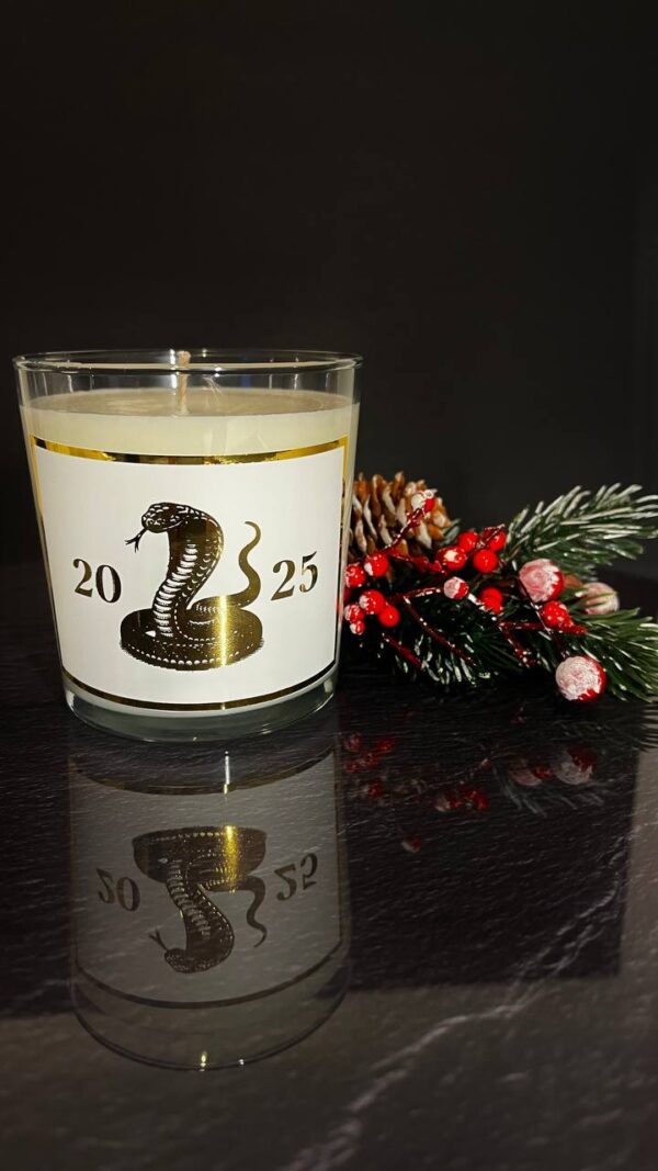 2025 year candle